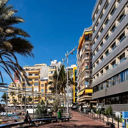 Apartment House In Las Palmas de Gran Canaria